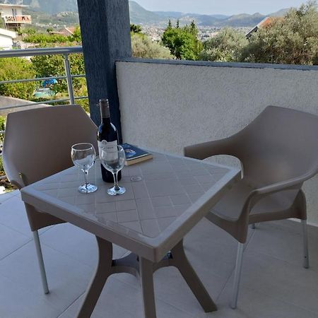 Apartments Tramonto Bar Bagian luar foto